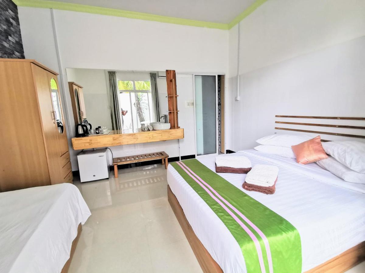 Hotel Palm Garden Thoddoo Exterior foto